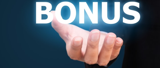 Bonusi dobrodošlice v primerjavi z bonusi brez pologa v spletnih igralnicah 2024