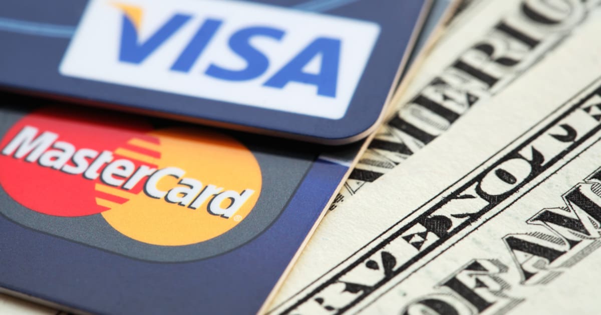 Debetne kartice Mastercard v primerjavi s kreditnimi karticami za depozite v spletnih igralnicah