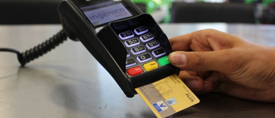 Kako položiti in dvigniti sredstva z MasterCard v spletnih igralnicah